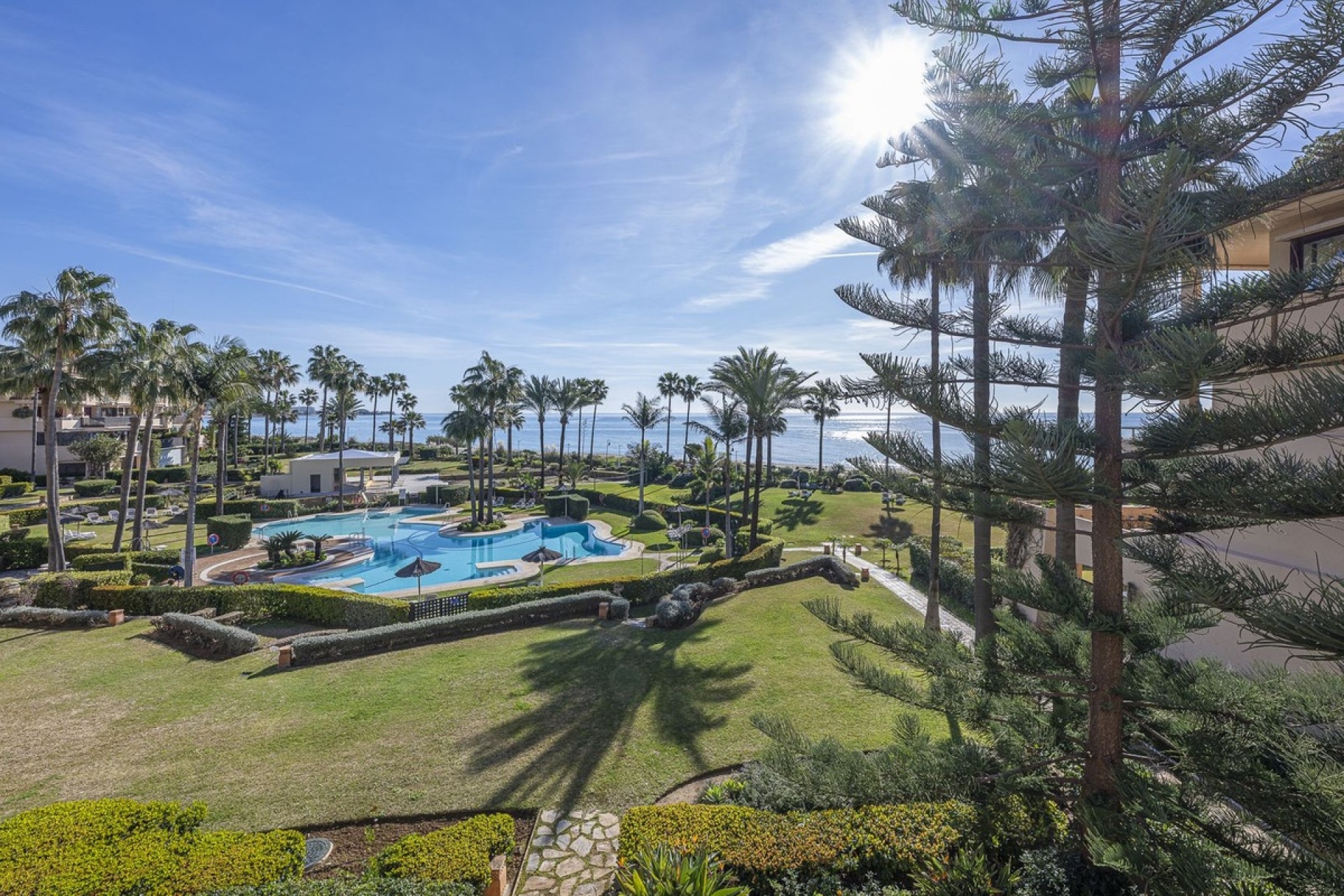 Wiederverkauf - apartment - Estepona - Costalita