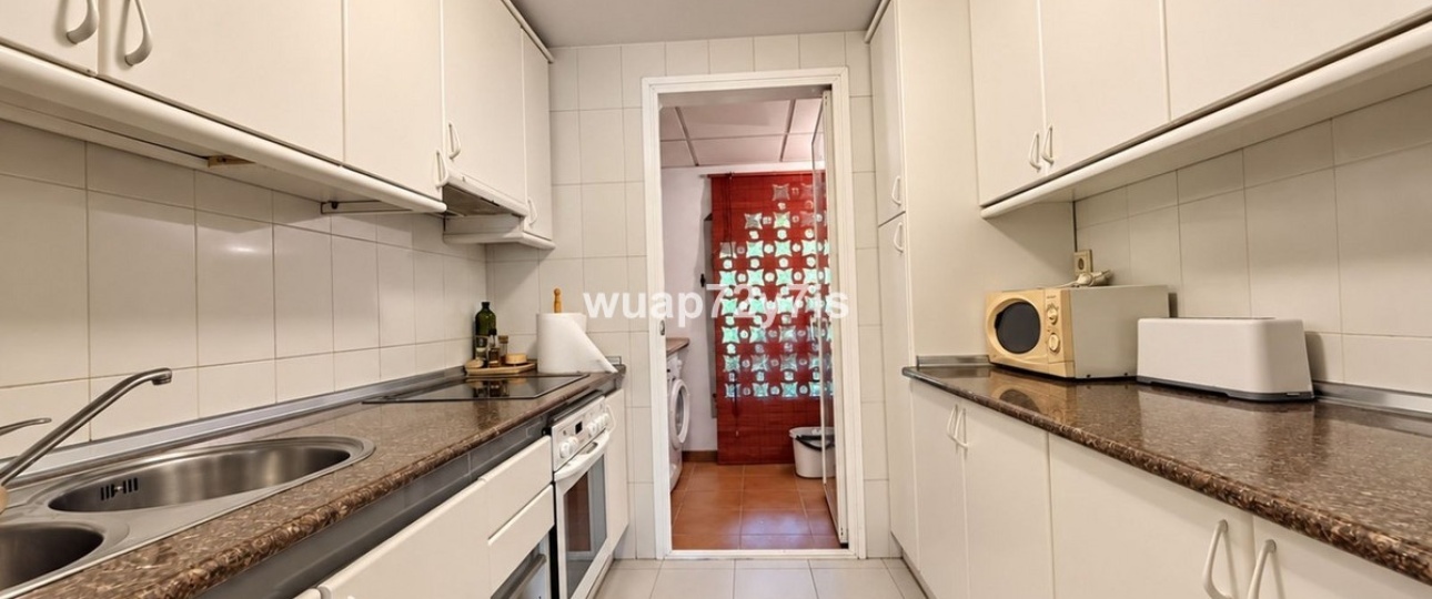 Wiederverkauf - apartment - Estepona - Costalita