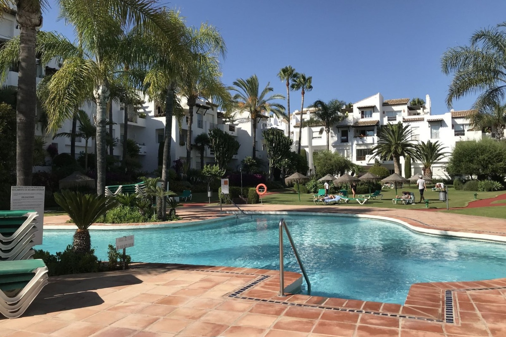 Wiederverkauf - apartment - Estepona - Costalita