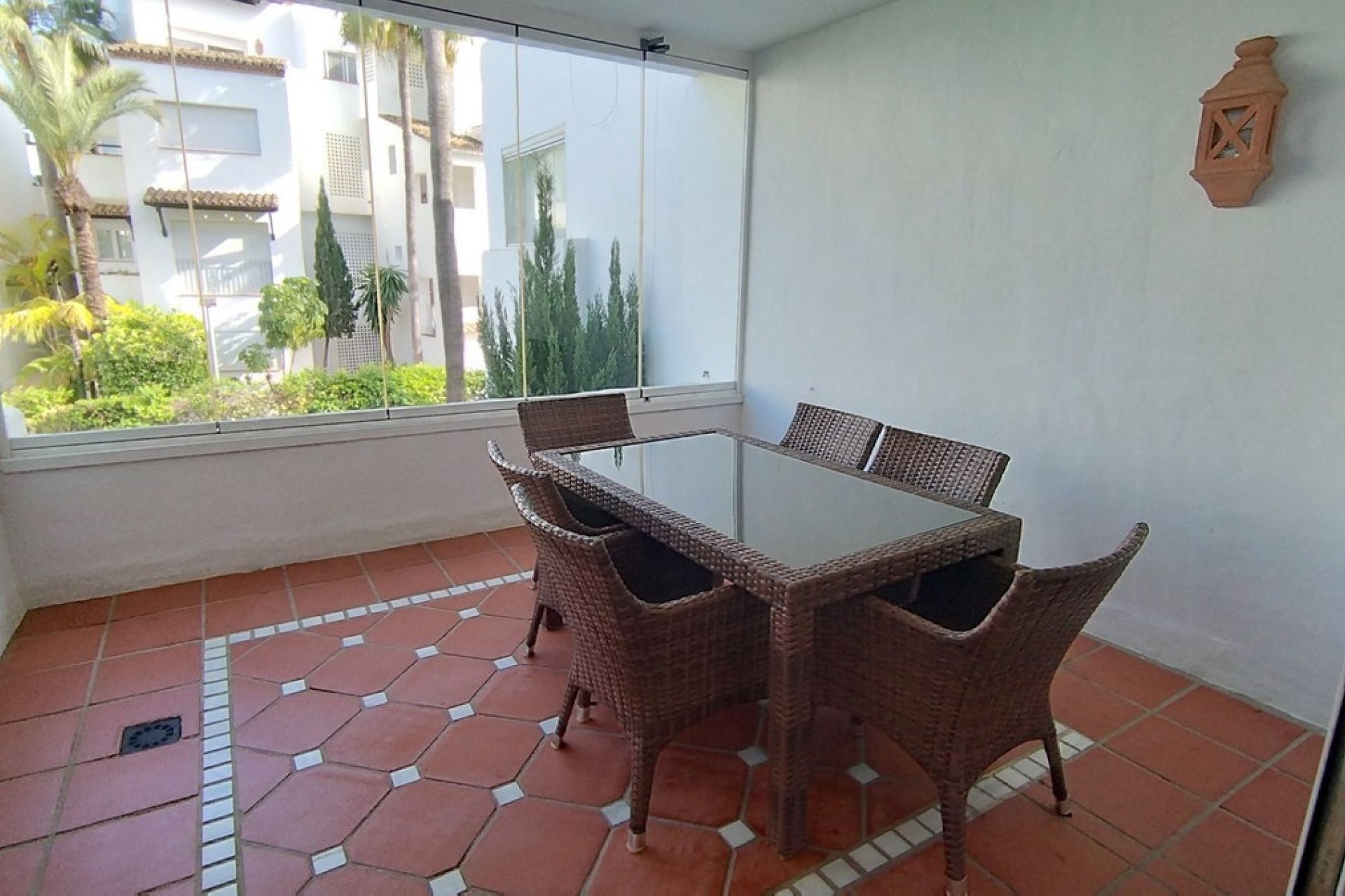 Wiederverkauf - apartment - Estepona - Costalita