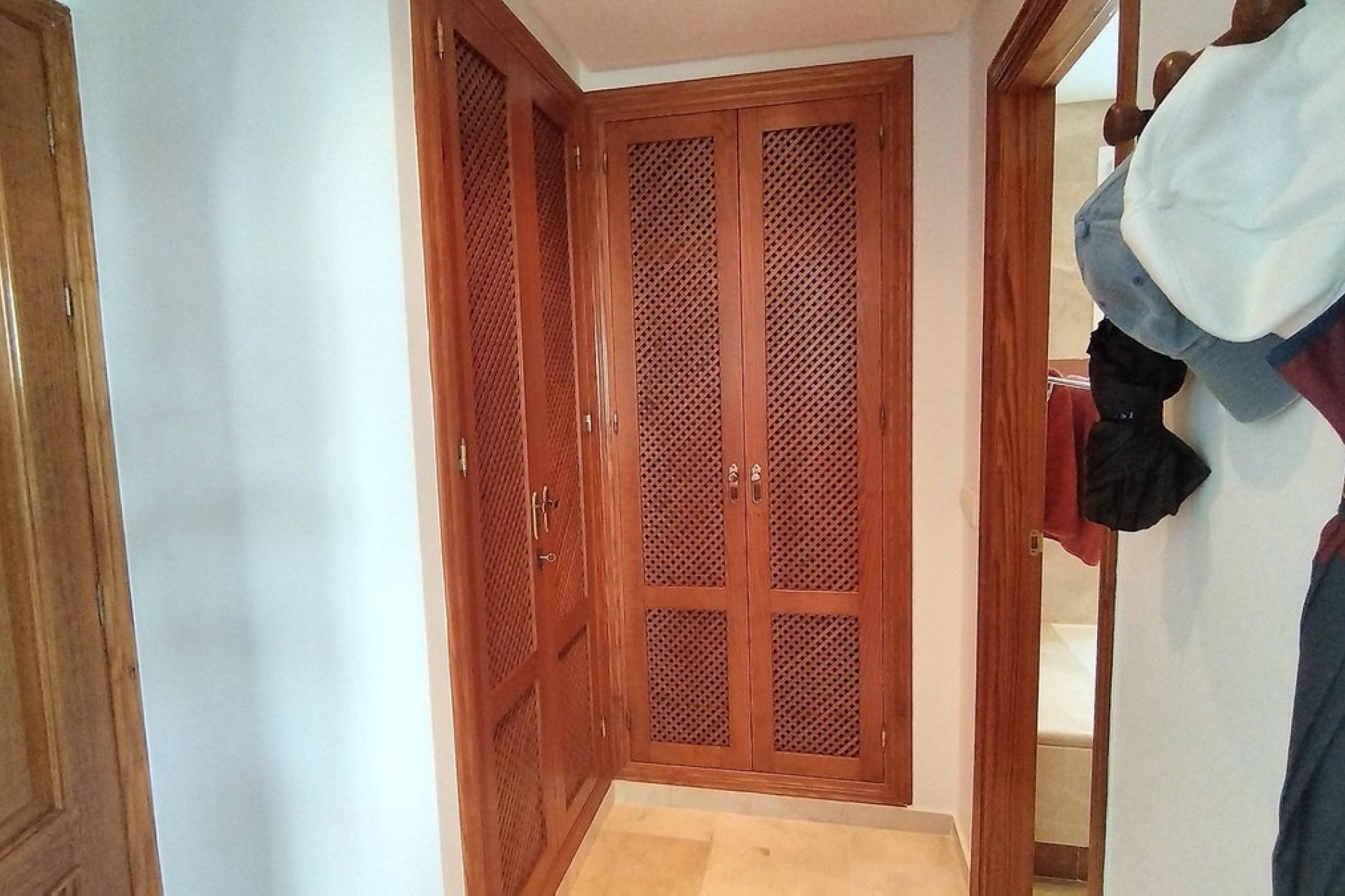 Wiederverkauf - apartment - Estepona - Costalita