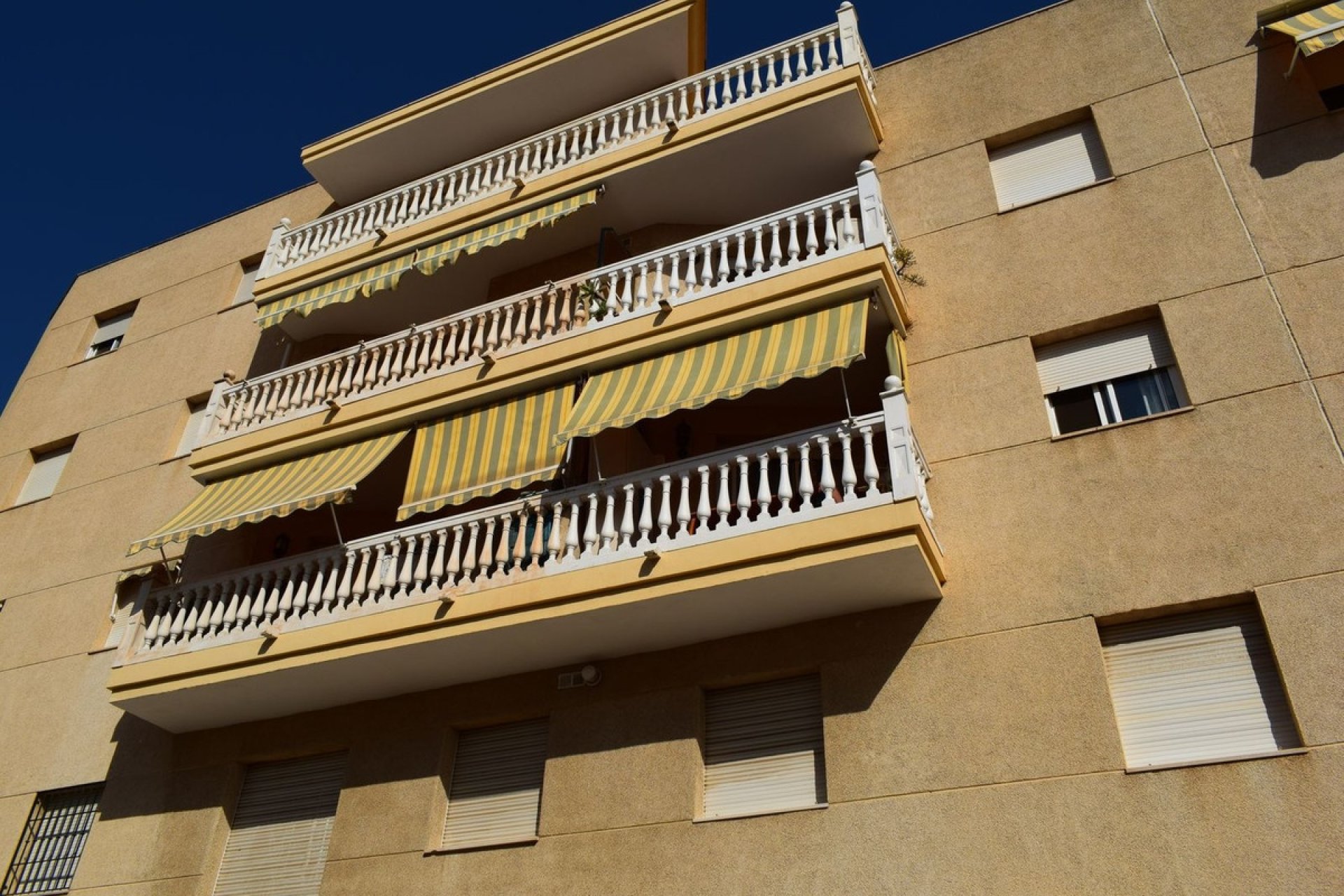 Wiederverkauf - apartment - Estepona - El Morche