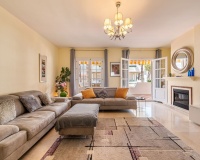 Wiederverkauf - apartment - Estepona - El Presidente