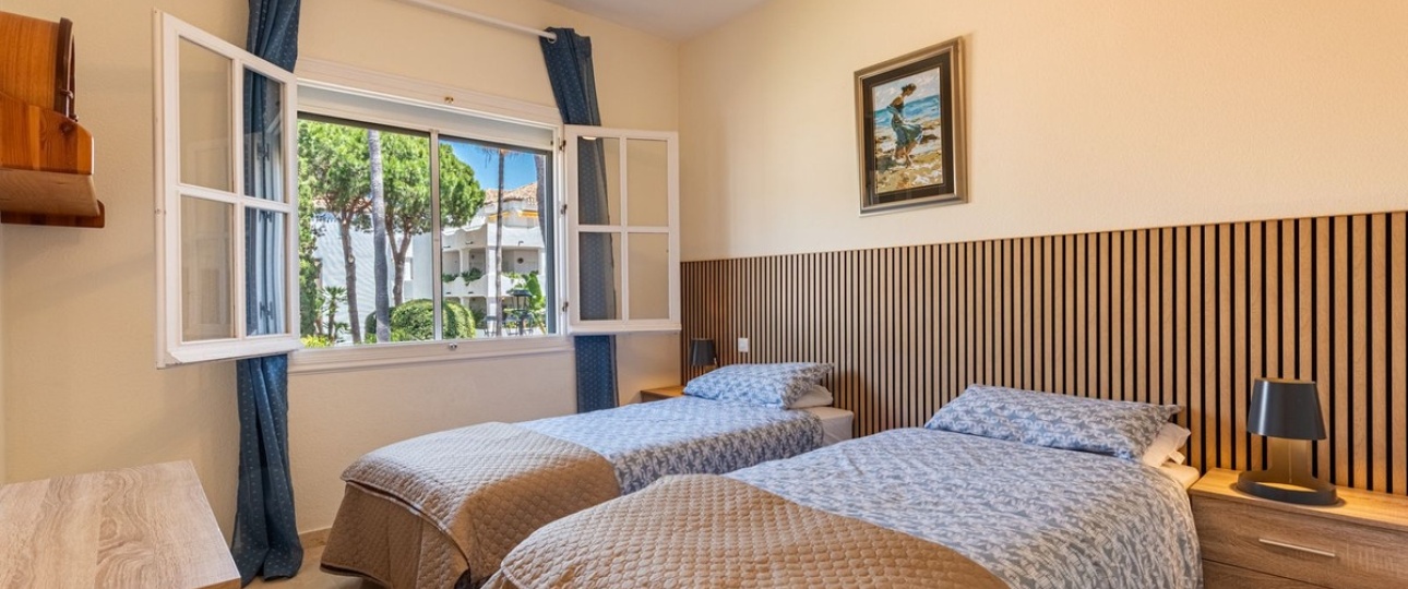 Wiederverkauf - apartment - Estepona - El Presidente