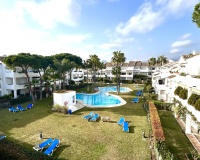 Wiederverkauf - apartment - Estepona - El Presidente