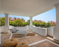 Wiederverkauf - apartment - Estepona - El Presidente