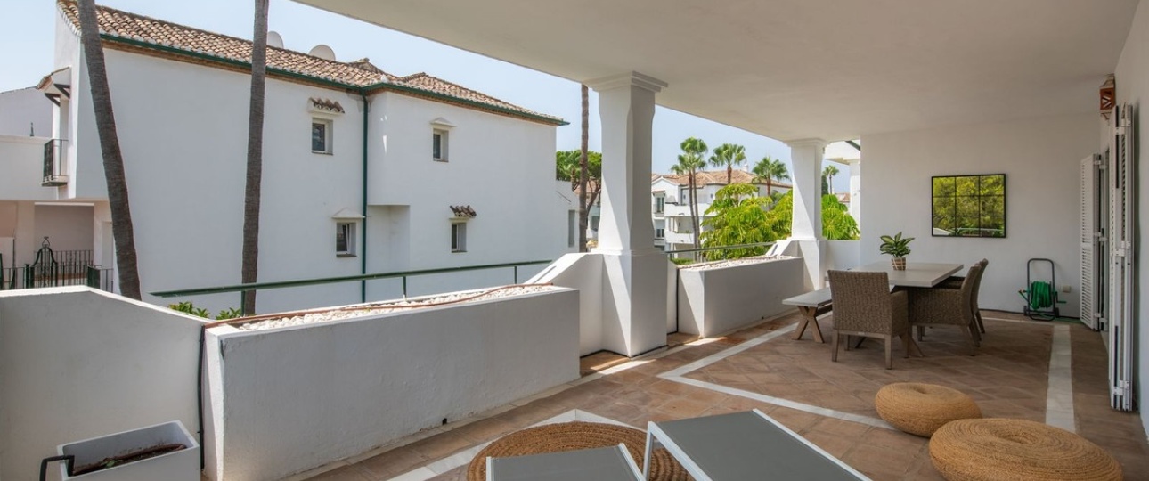 Wiederverkauf - apartment - Estepona - El Presidente