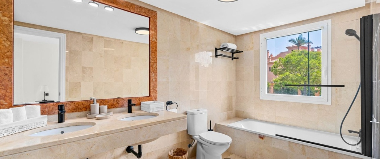 Wiederverkauf - apartment - Estepona - El Presidente
