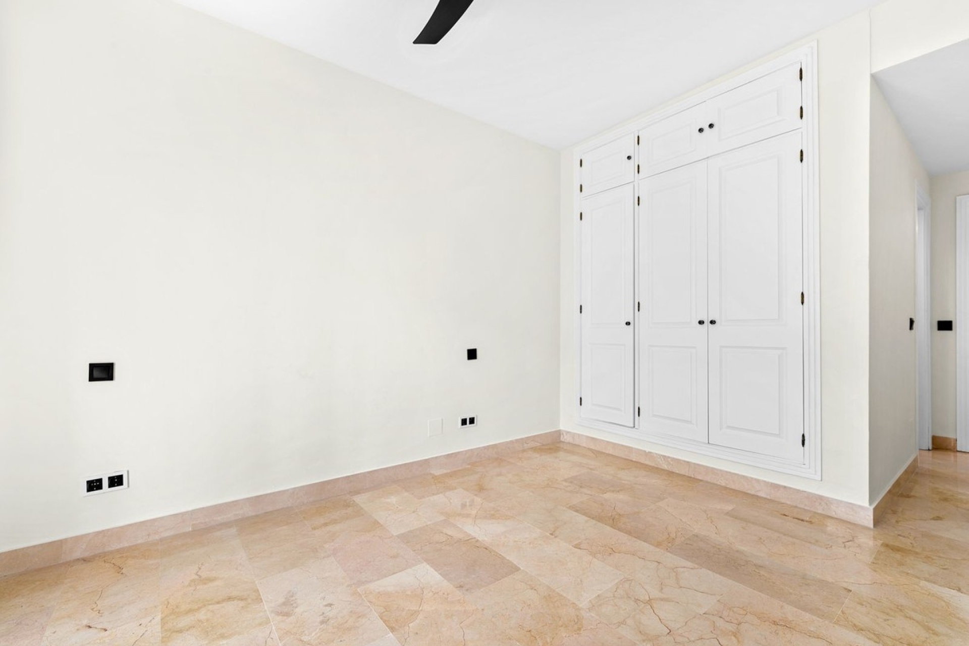 Wiederverkauf - apartment - Estepona - El Presidente