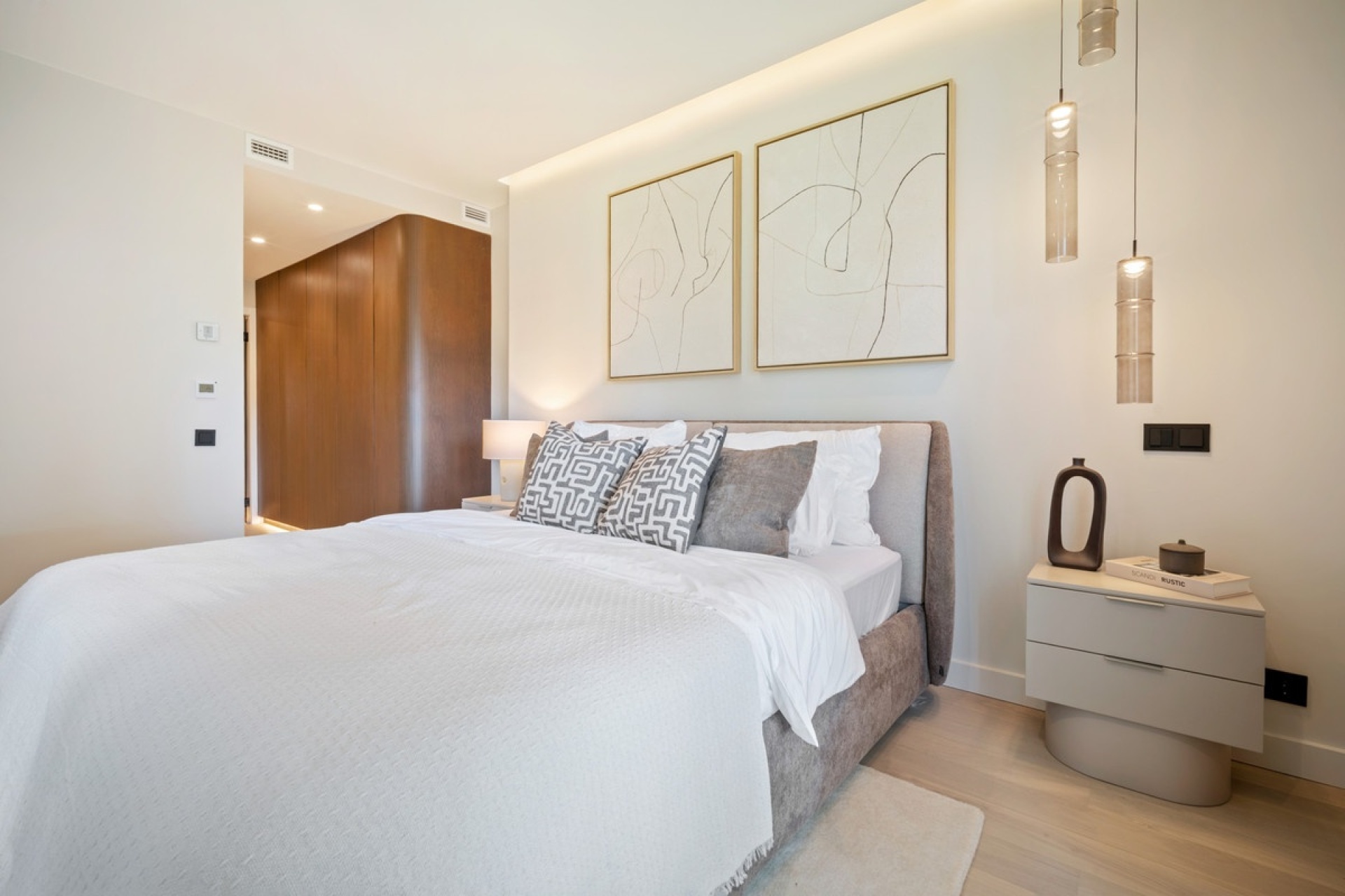 Wiederverkauf - apartment - Estepona - El Presidente