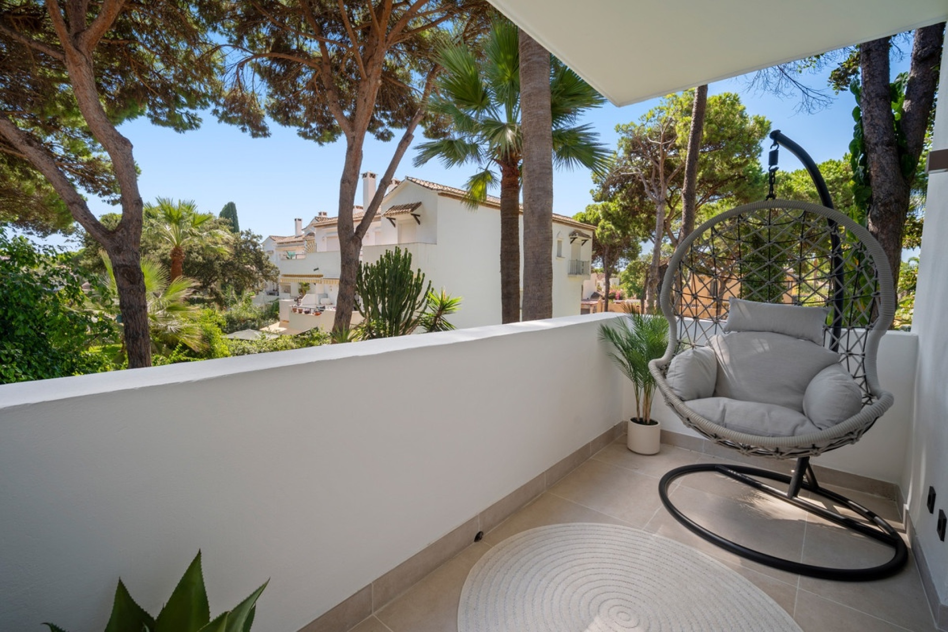 Wiederverkauf - apartment - Estepona - El Presidente