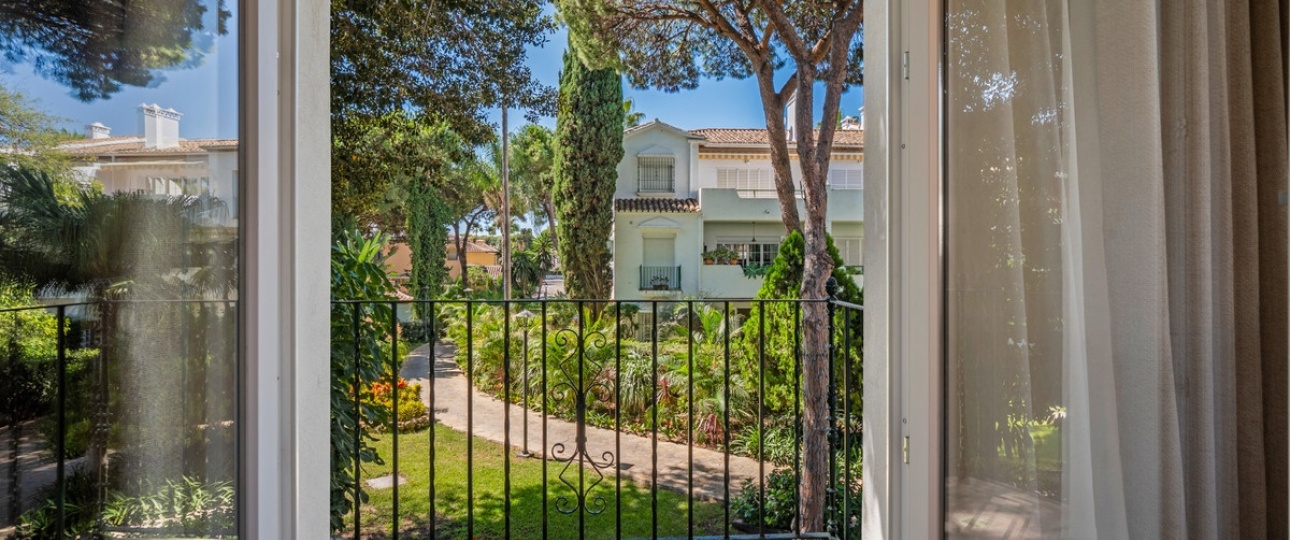 Wiederverkauf - apartment - Estepona - El Presidente