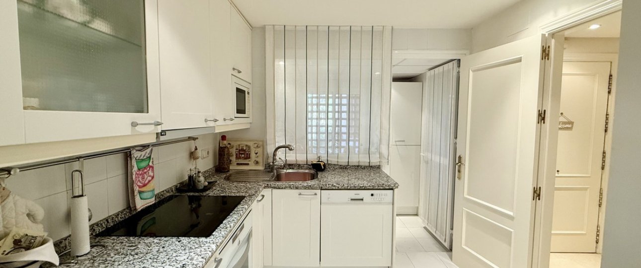 Wiederverkauf - apartment - Estepona - Estepona Centro