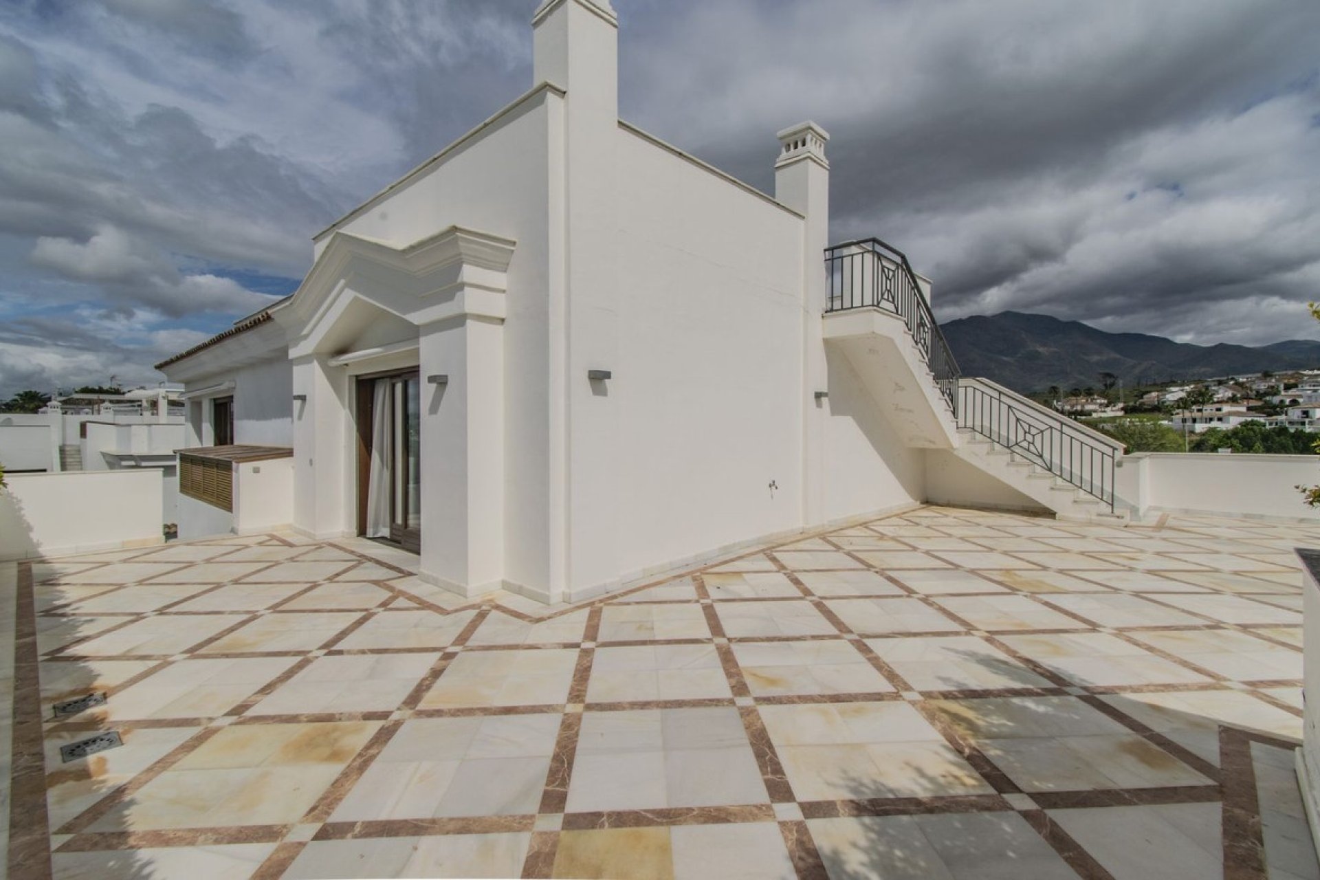 Wiederverkauf - apartment - Estepona - Estepona Centro