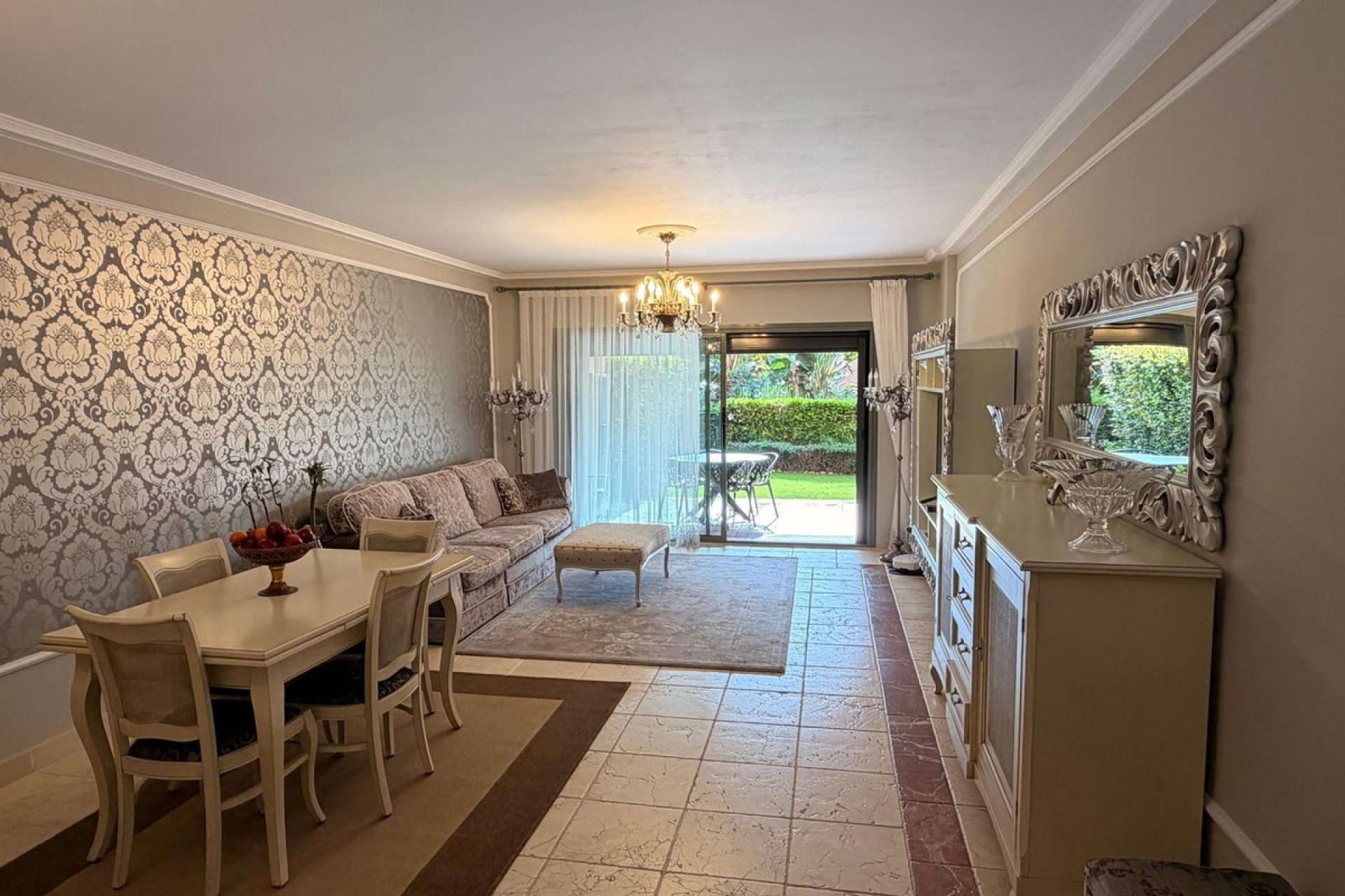 Wiederverkauf - apartment - Estepona - Estepona Centro