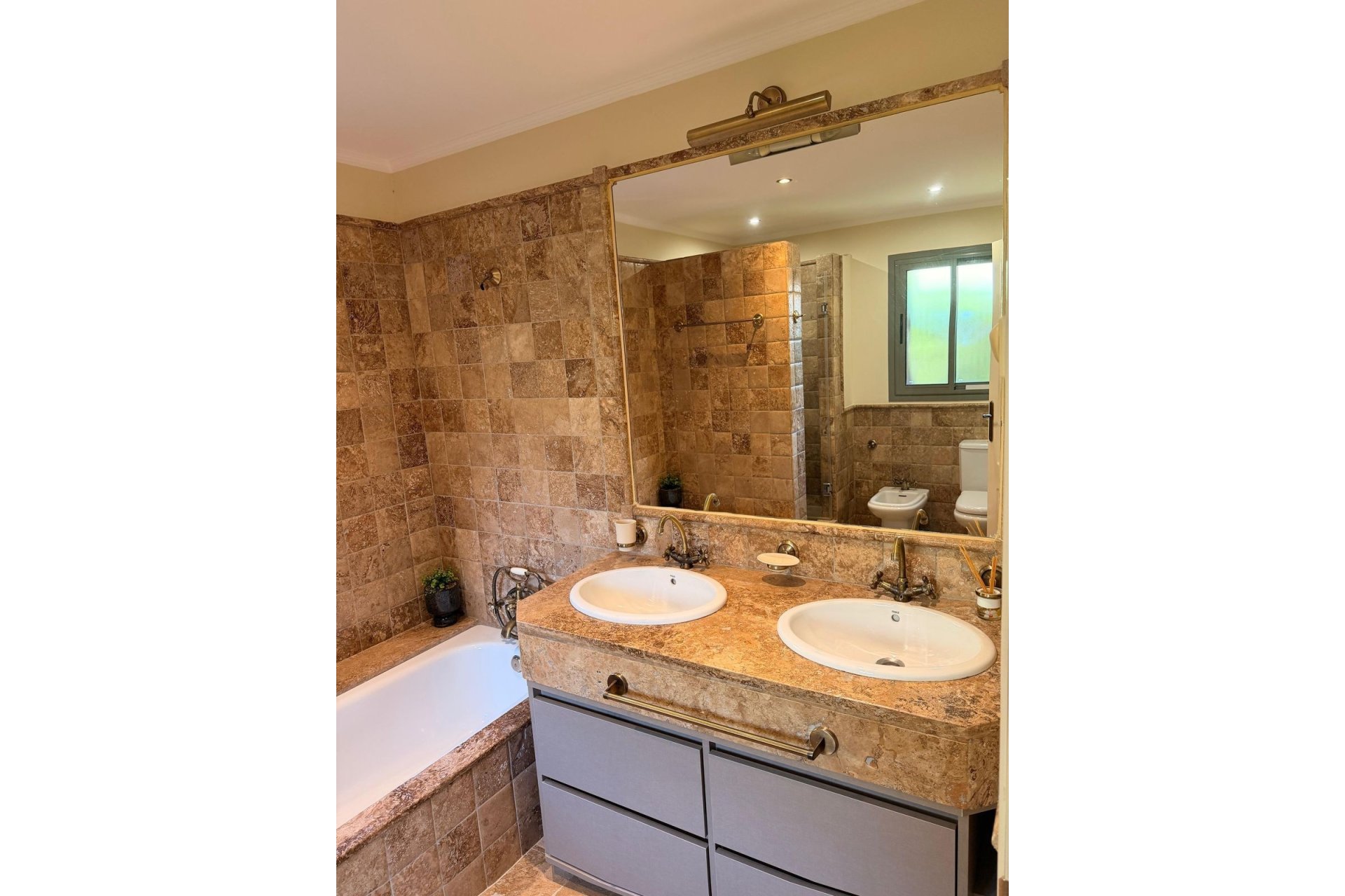 Wiederverkauf - apartment - Estepona - Estepona Centro