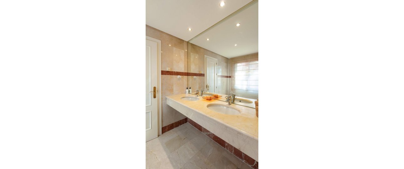 Wiederverkauf - apartment - Estepona - Estepona Centro