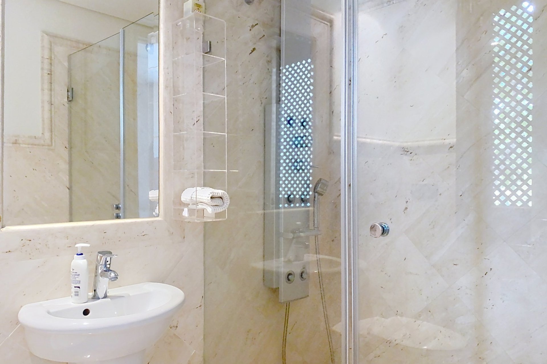 Wiederverkauf - apartment - Estepona - Estepona Centro