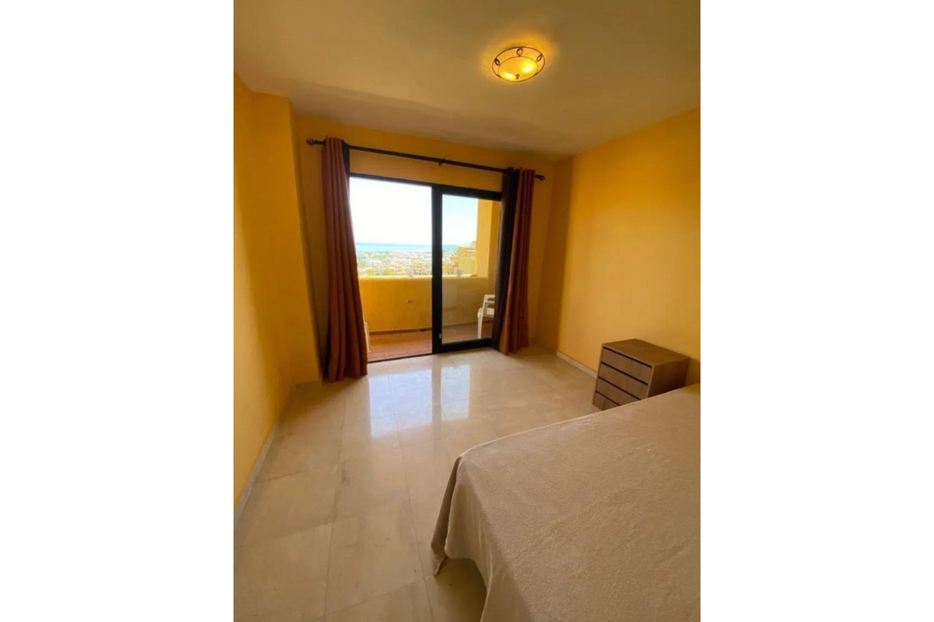 Wiederverkauf - apartment - Estepona - Estepona Centro