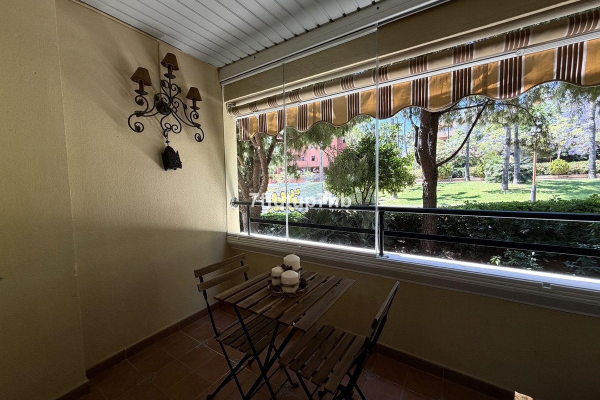 Wiederverkauf - apartment - Estepona - Estepona Centro