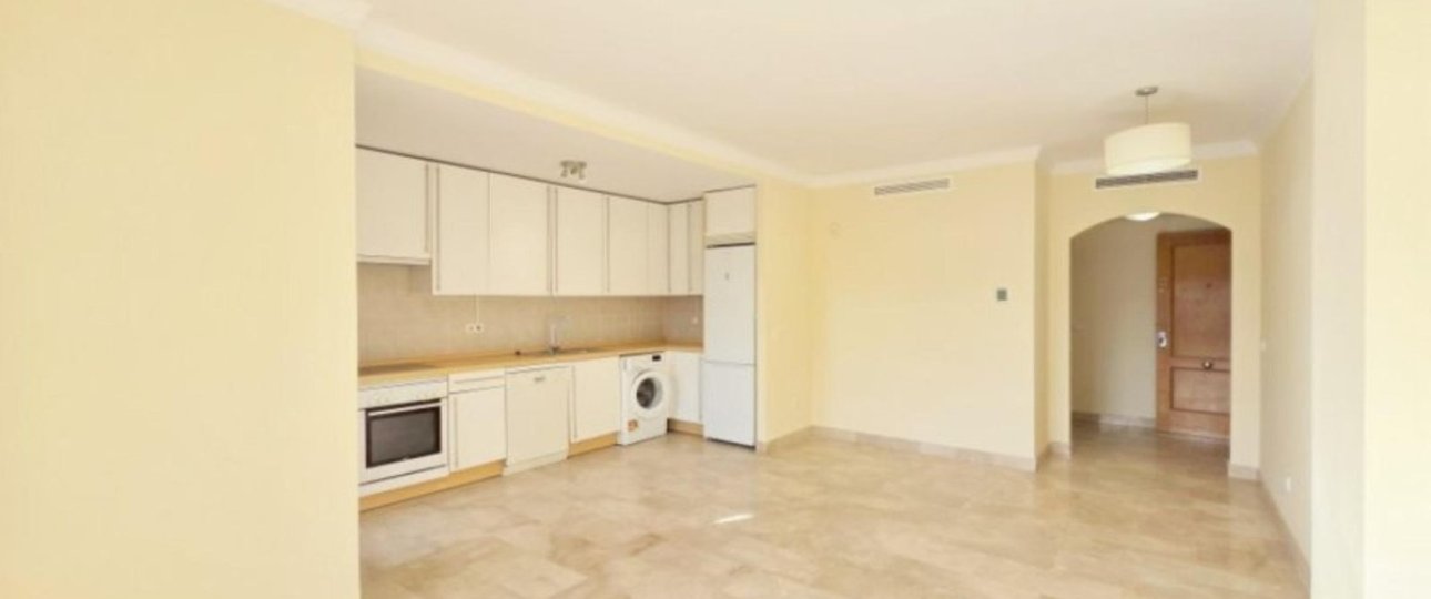 Wiederverkauf - apartment - Estepona - Estepona Centro