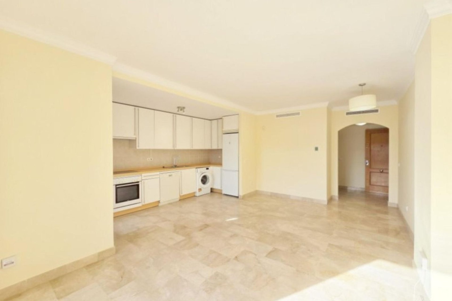 Wiederverkauf - apartment - Estepona - Estepona Centro
