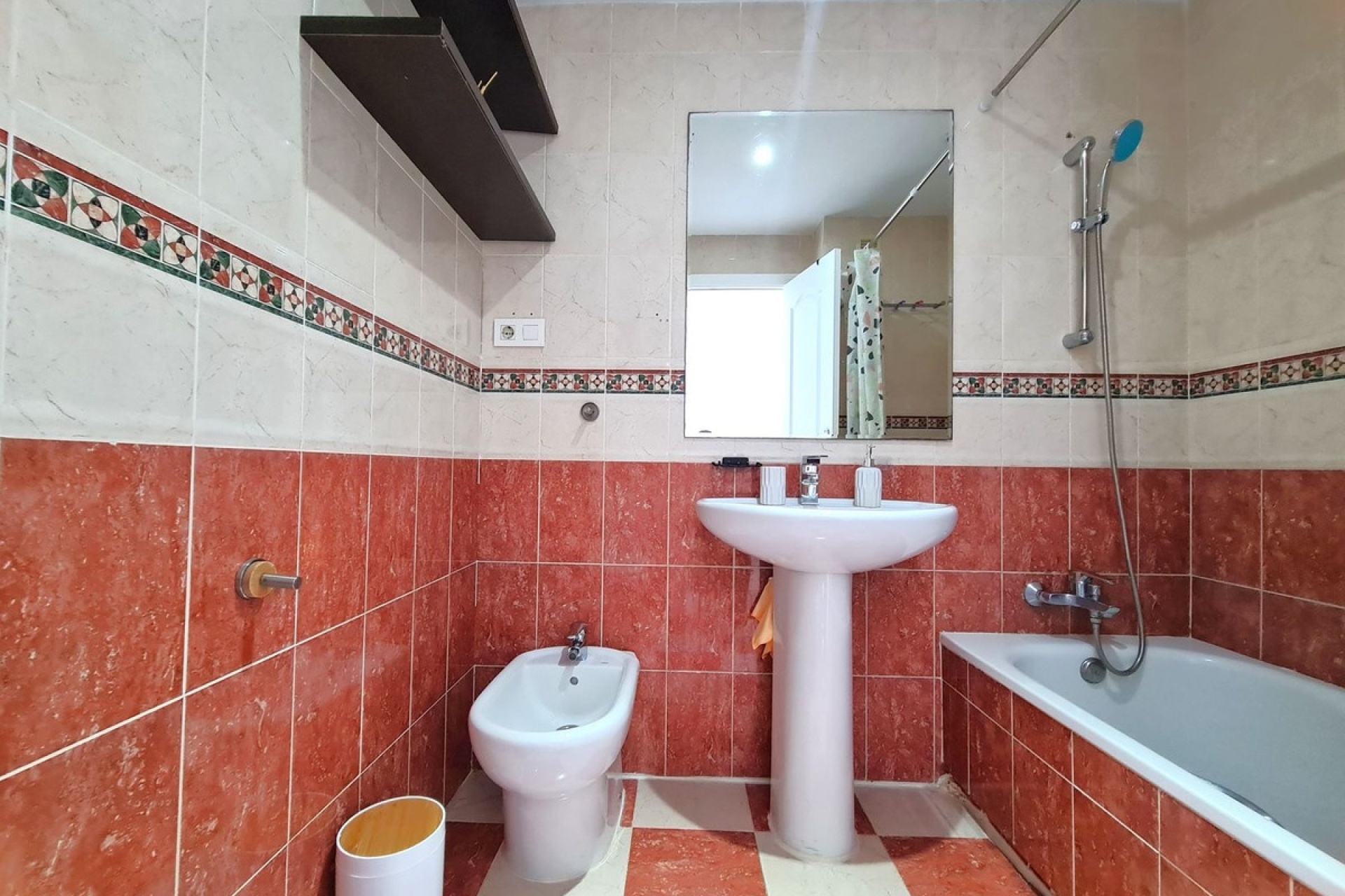 Wiederverkauf - apartment - Estepona - Estepona Centro