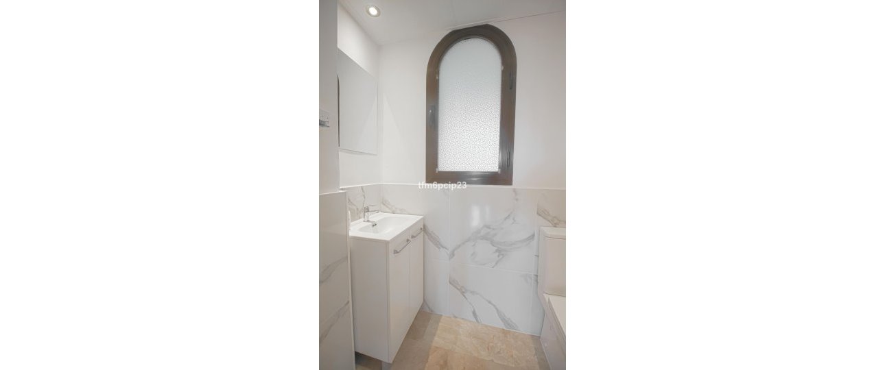 Wiederverkauf - apartment - Estepona - Estepona Centro