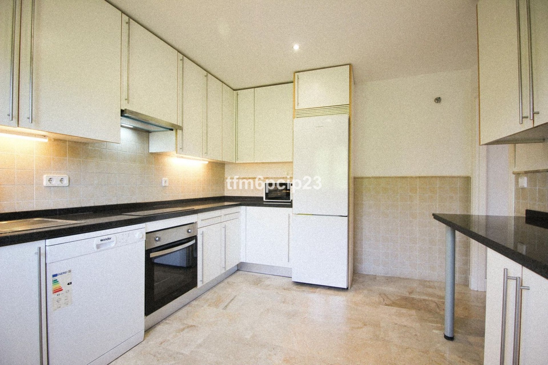 Wiederverkauf - apartment - Estepona - Estepona Centro