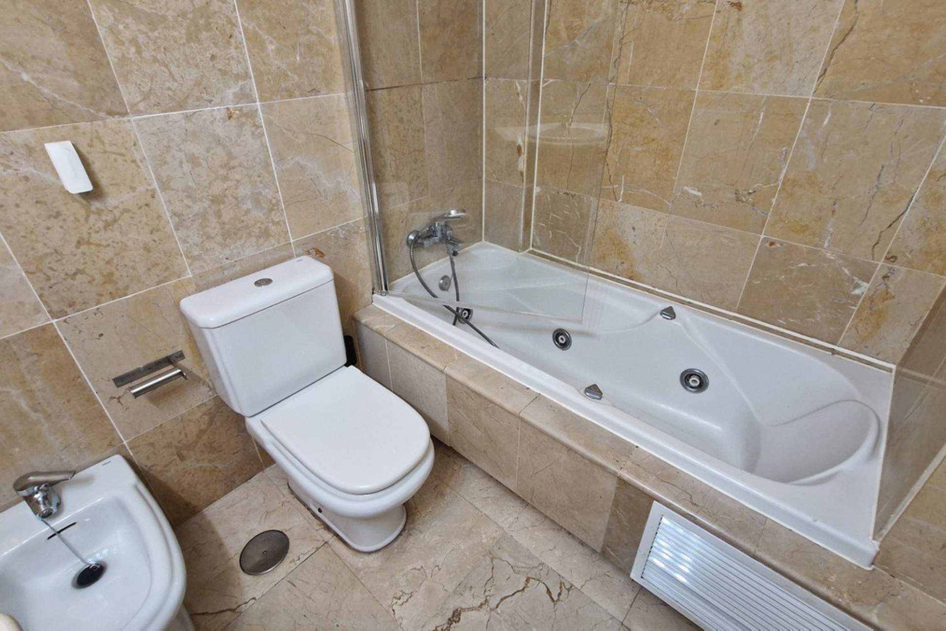 Wiederverkauf - apartment - Estepona - Estepona Centro