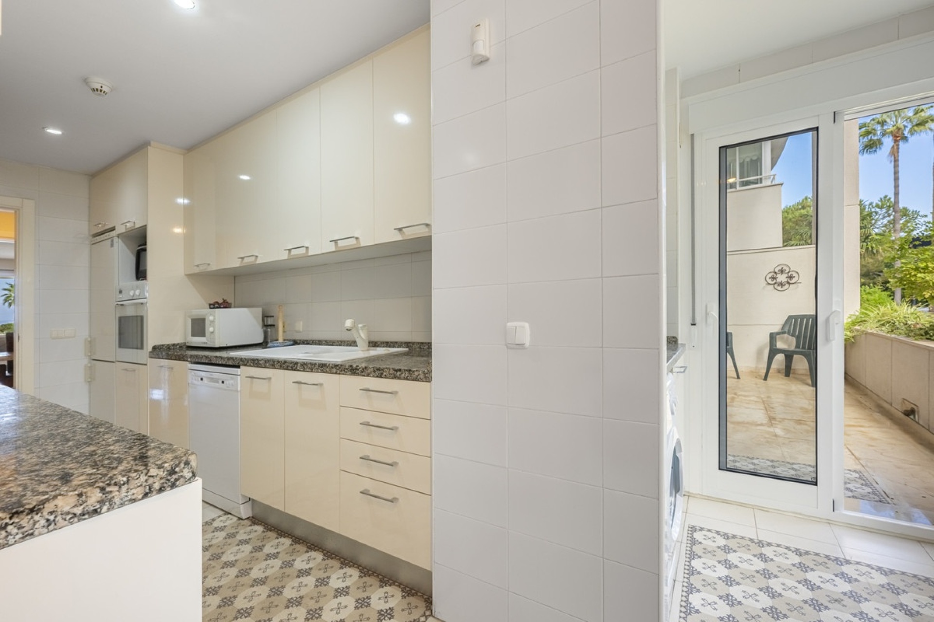 Wiederverkauf - apartment - Estepona - Estepona Centro