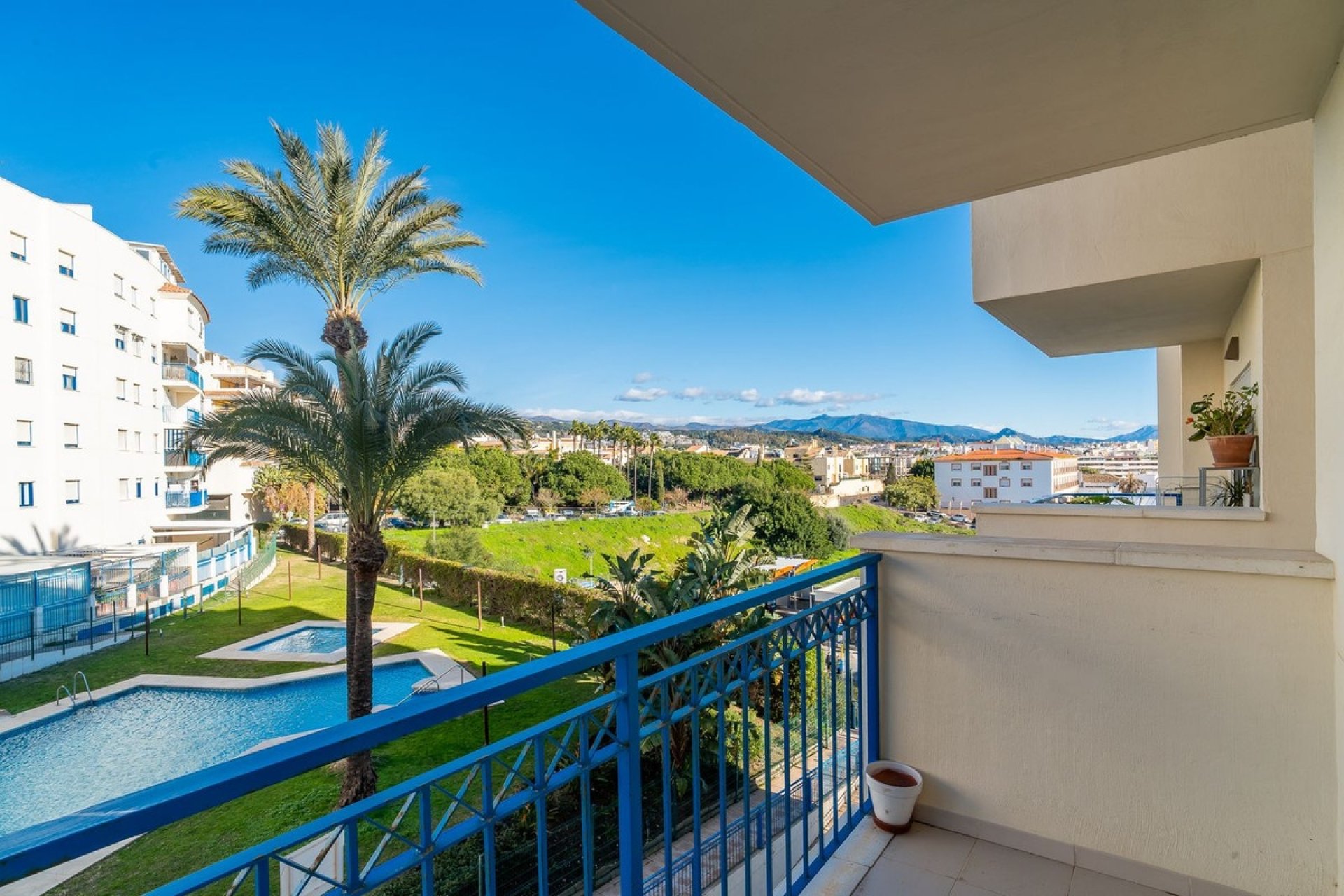 Wiederverkauf - apartment - Estepona - Estepona Centro