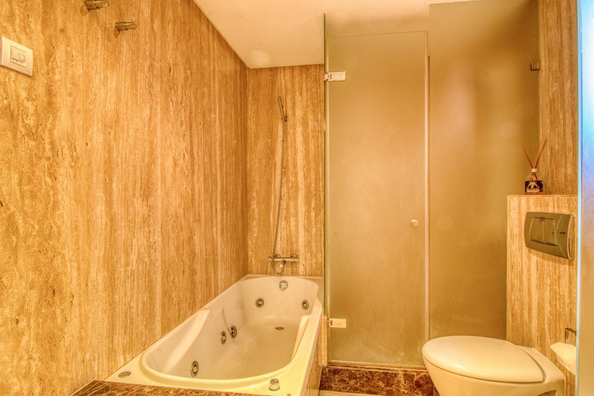 Wiederverkauf - apartment - Estepona - Estepona Centro