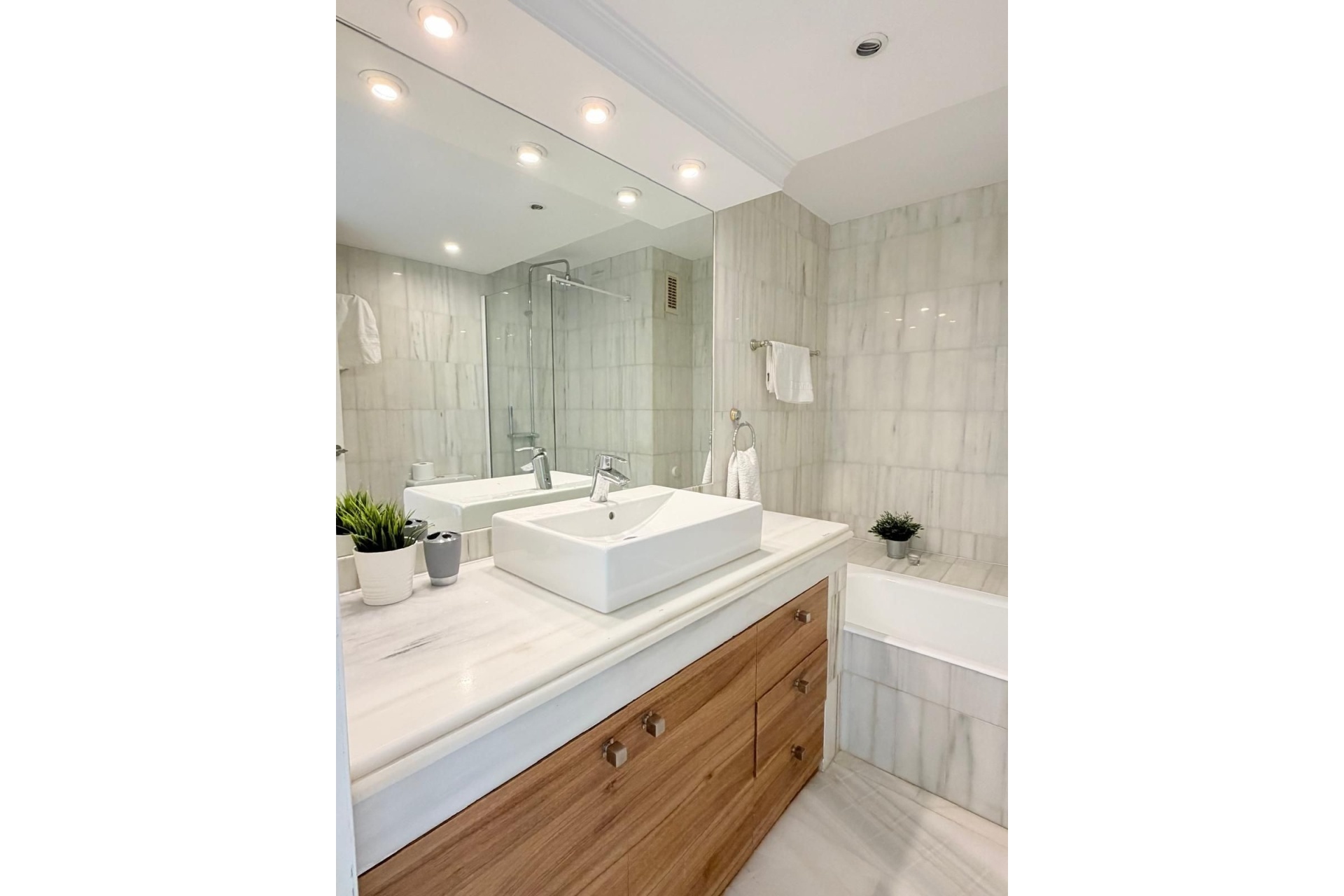Wiederverkauf - apartment - Estepona - Estepona Centro
