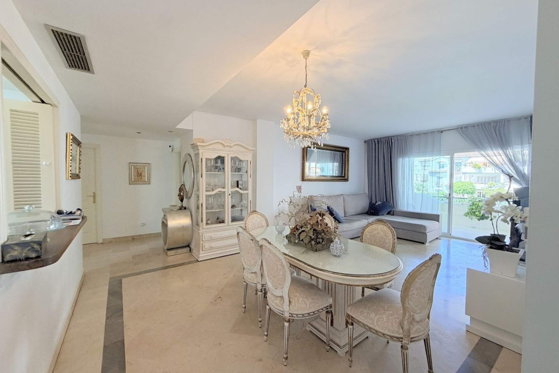 Wiederverkauf - apartment - Estepona - Estepona Centro