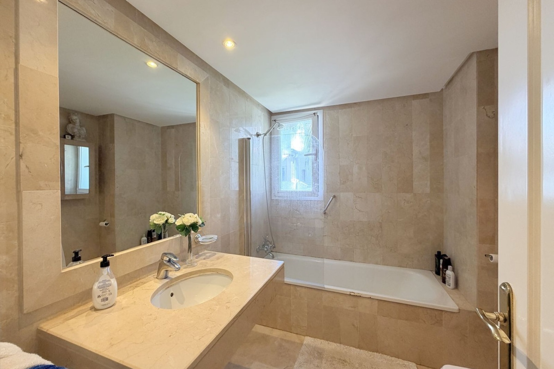 Wiederverkauf - apartment - Estepona - Estepona Centro