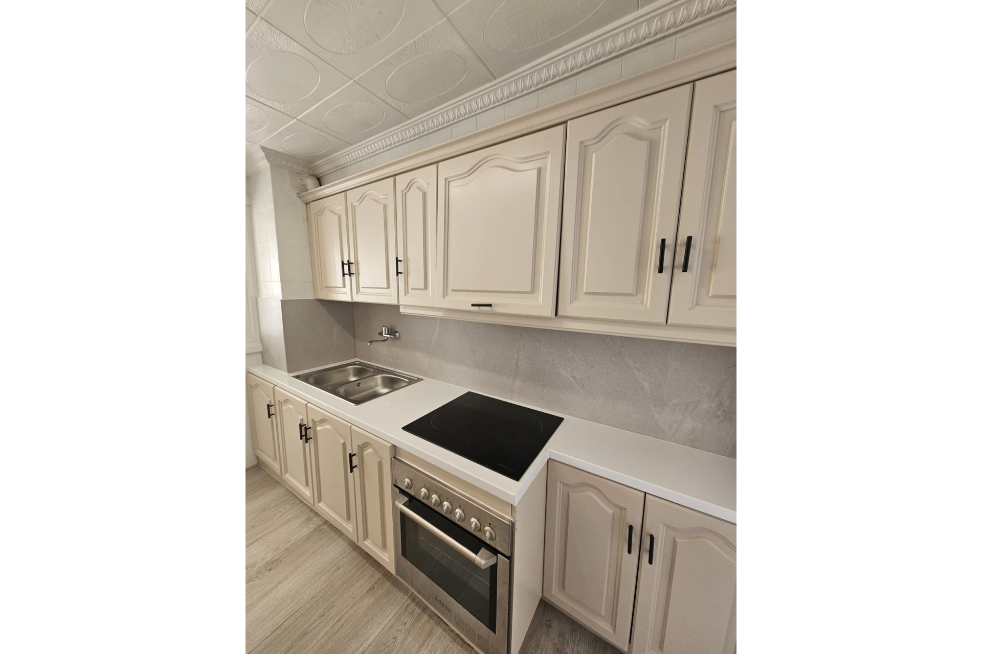 Wiederverkauf - apartment - Estepona - Estepona Centro