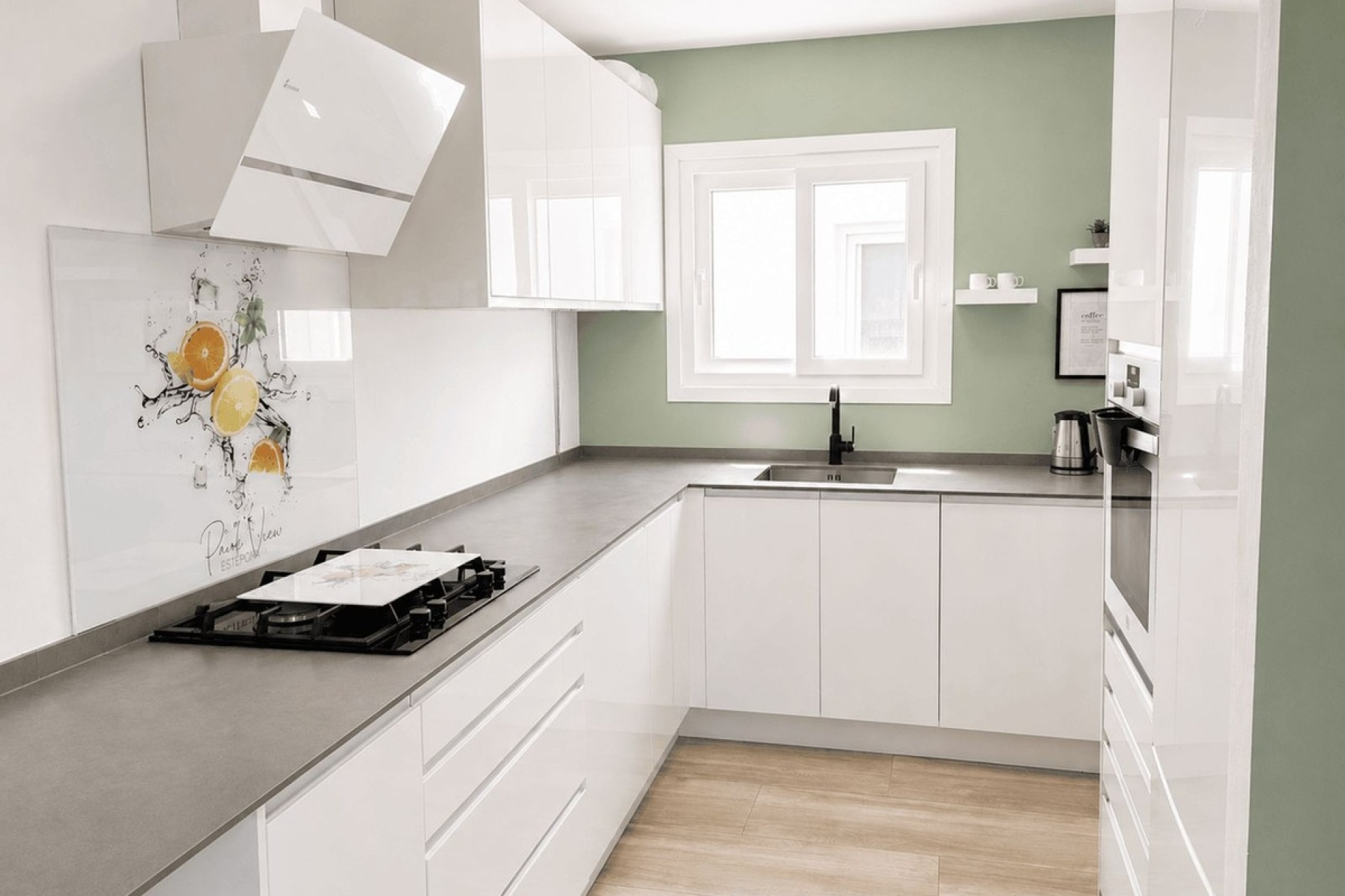 Wiederverkauf - apartment - Estepona - Estepona Centro