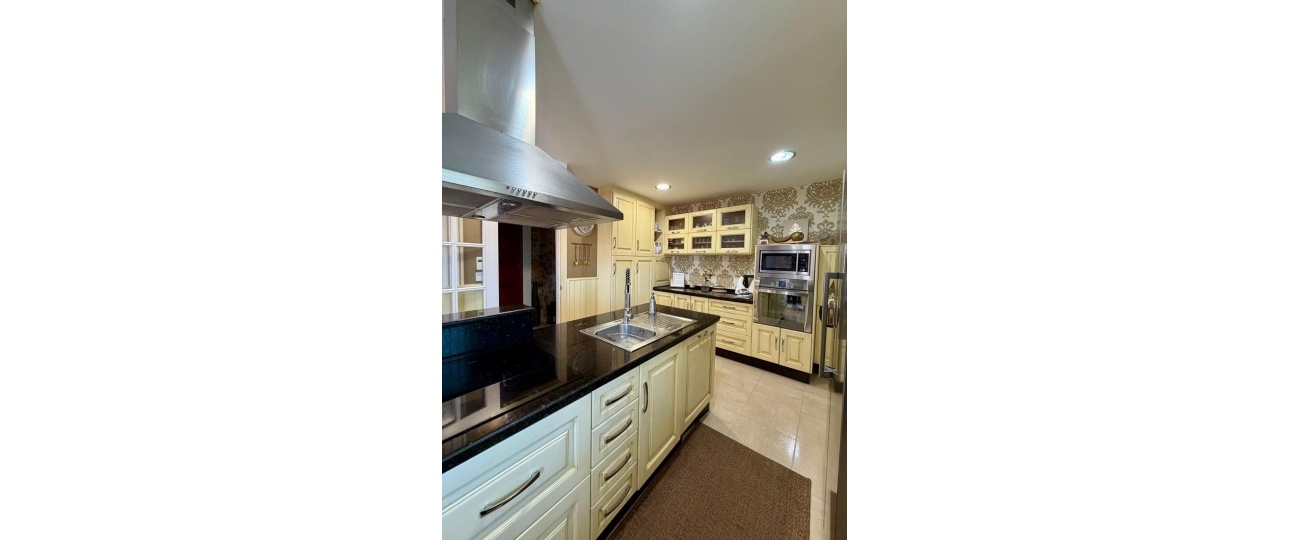 Wiederverkauf - apartment - Estepona - Estepona Centro