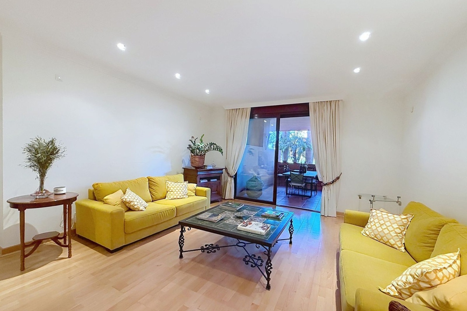 Wiederverkauf - apartment - Estepona - Estepona Centro