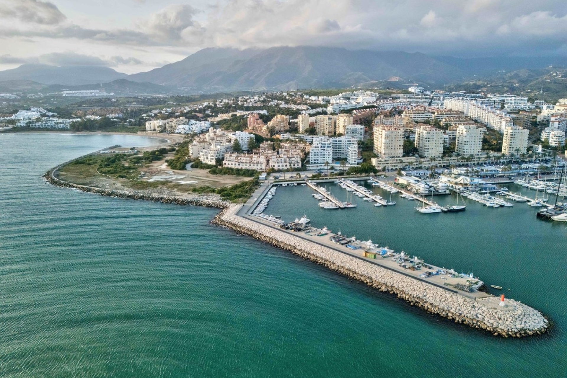 Wiederverkauf - apartment - Estepona - Estepona Centro