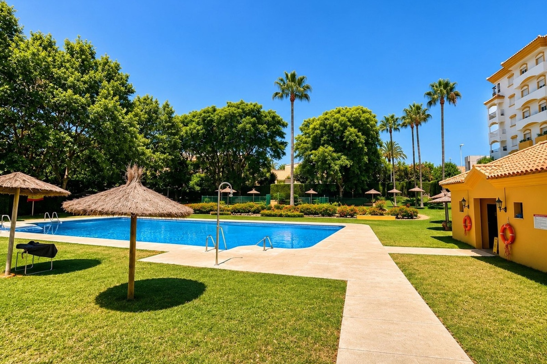 Wiederverkauf - apartment - Estepona - Estepona Centro