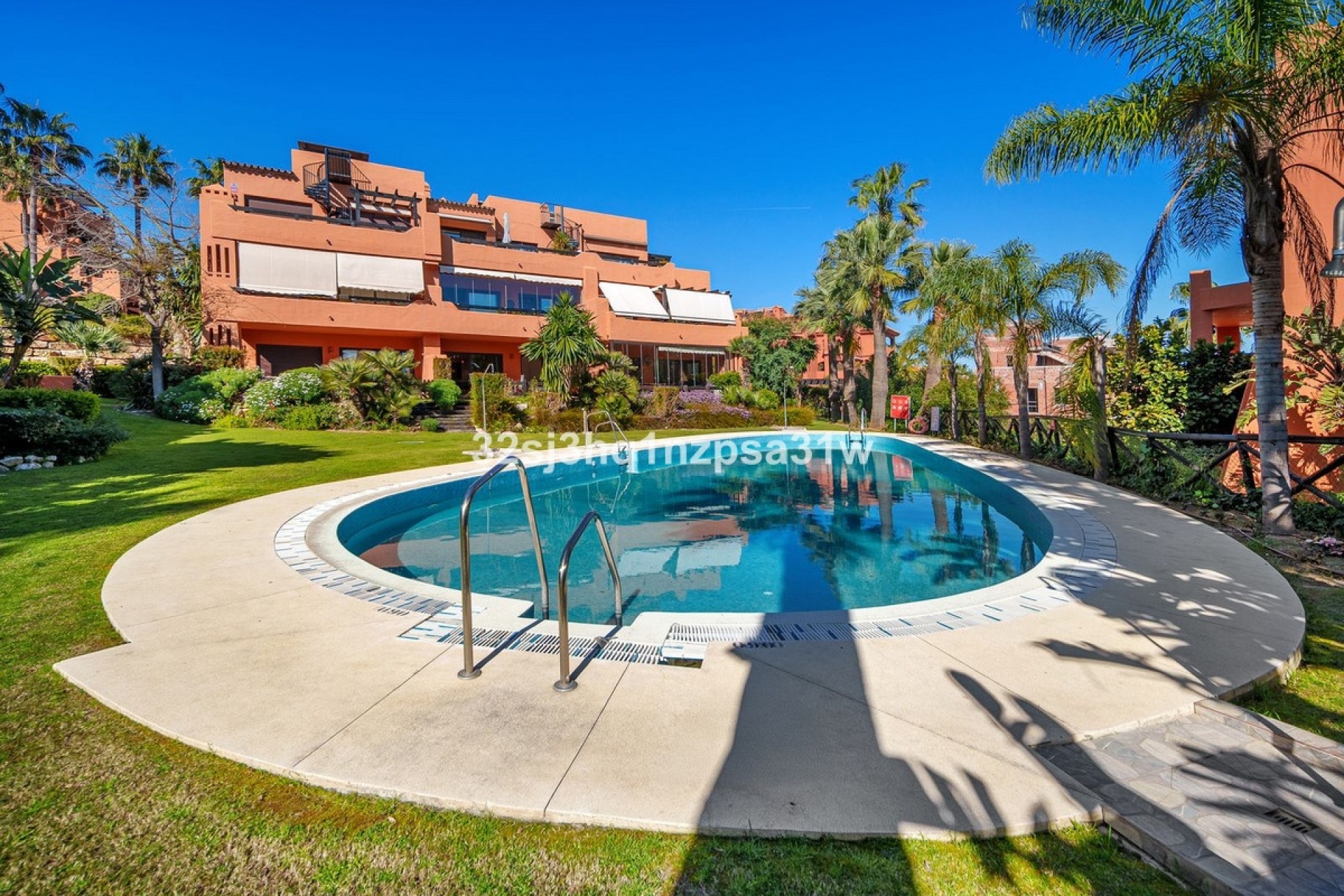 Wiederverkauf - apartment - Estepona - Estepona Centro