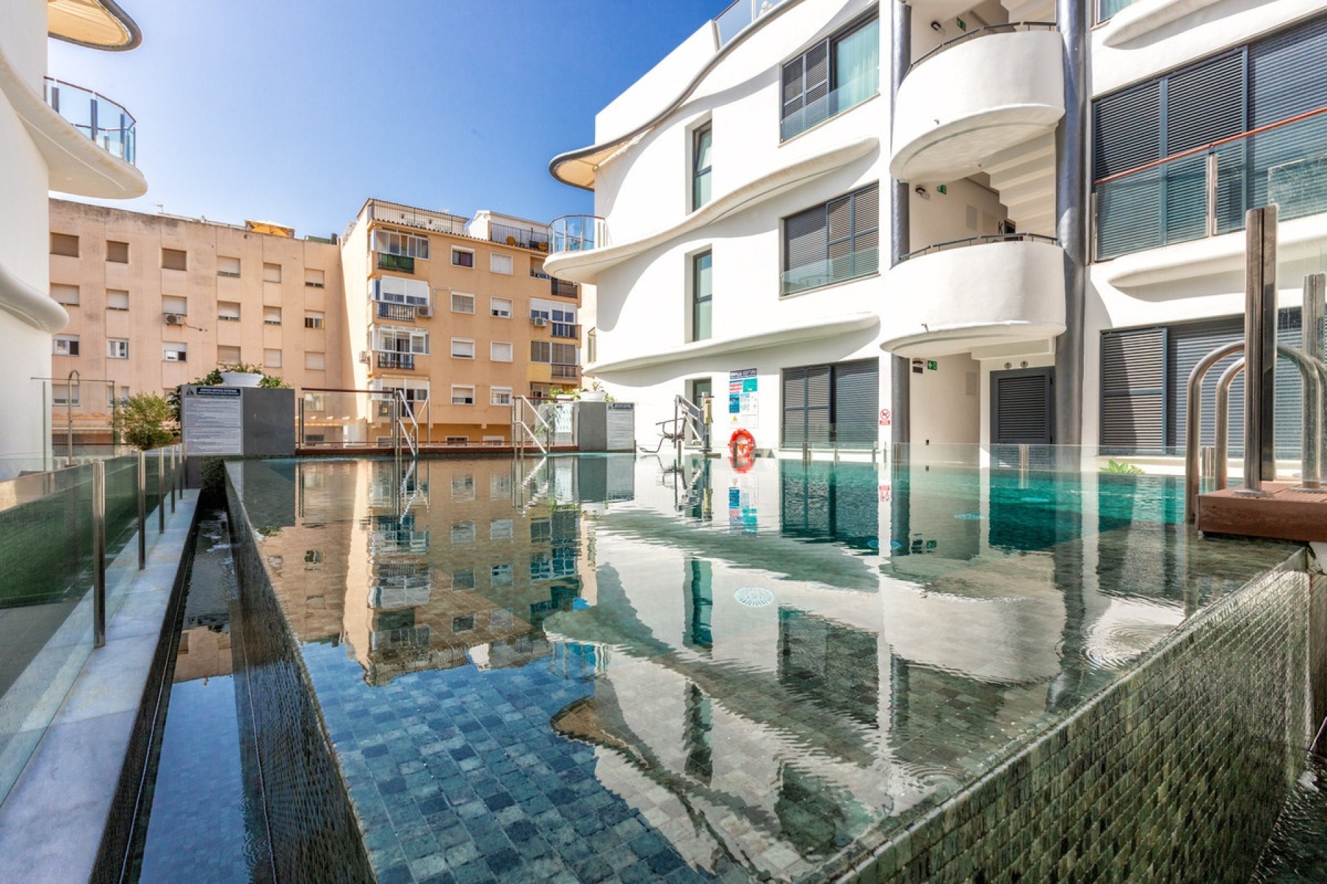 Wiederverkauf - apartment - Estepona - Estepona Centro