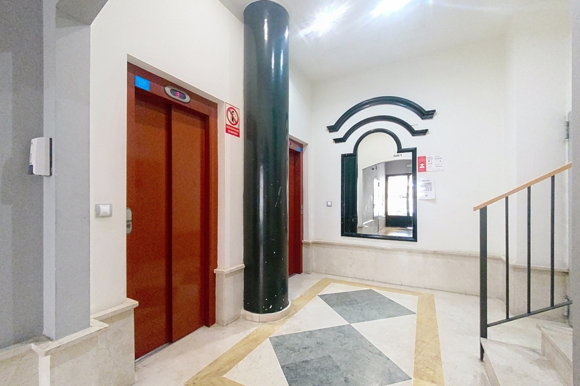 Wiederverkauf - apartment - Estepona - Estepona Centro