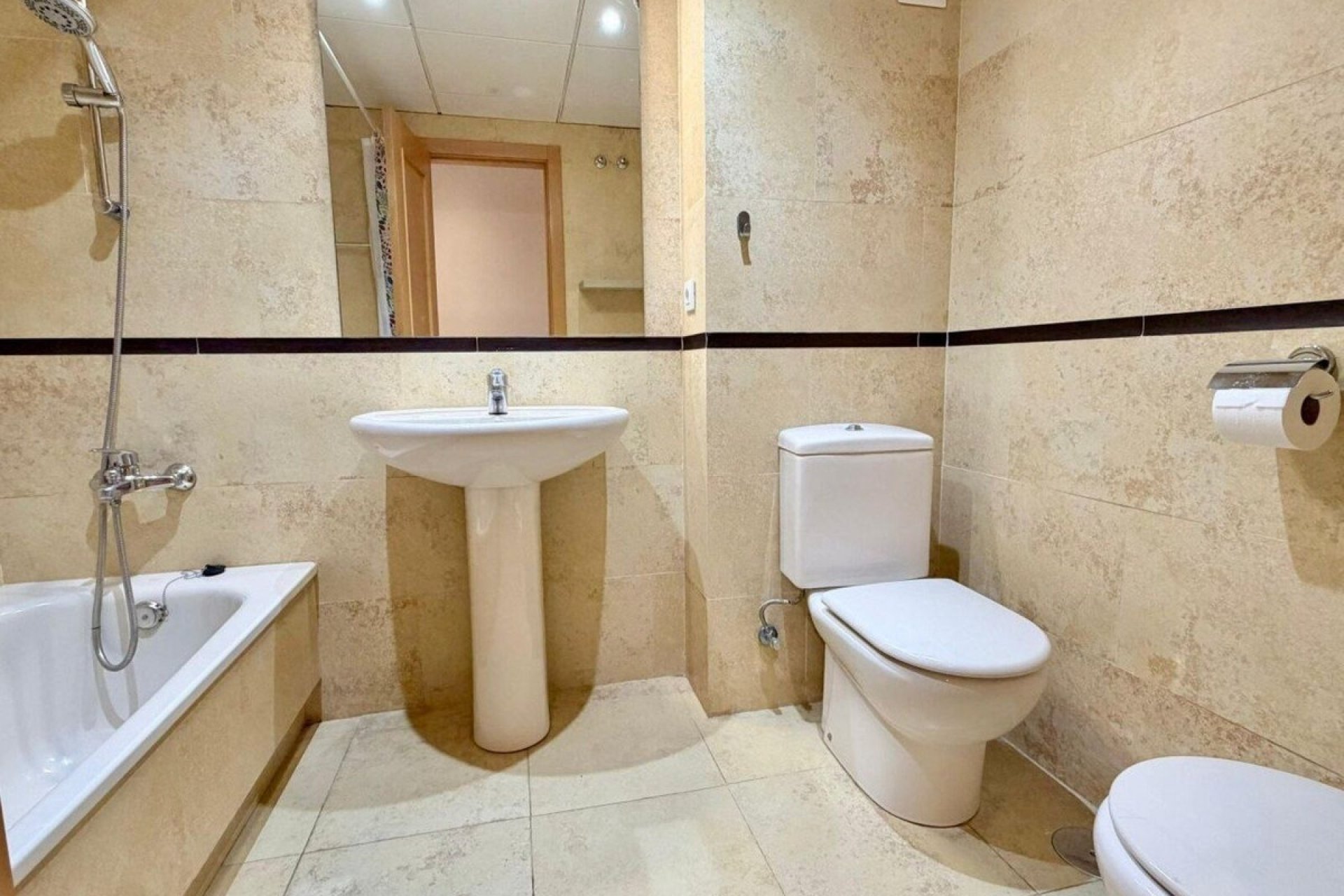 Wiederverkauf - apartment - Estepona - Estepona Centro