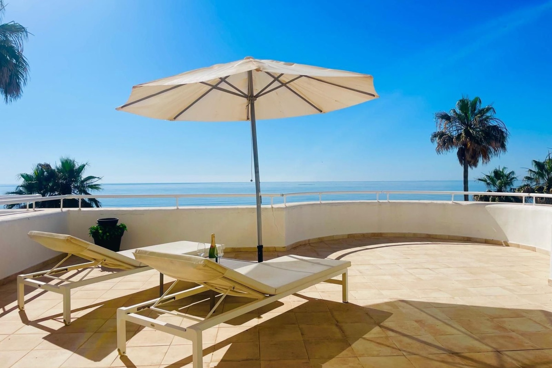 Wiederverkauf - apartment - Estepona - Estepona Centro