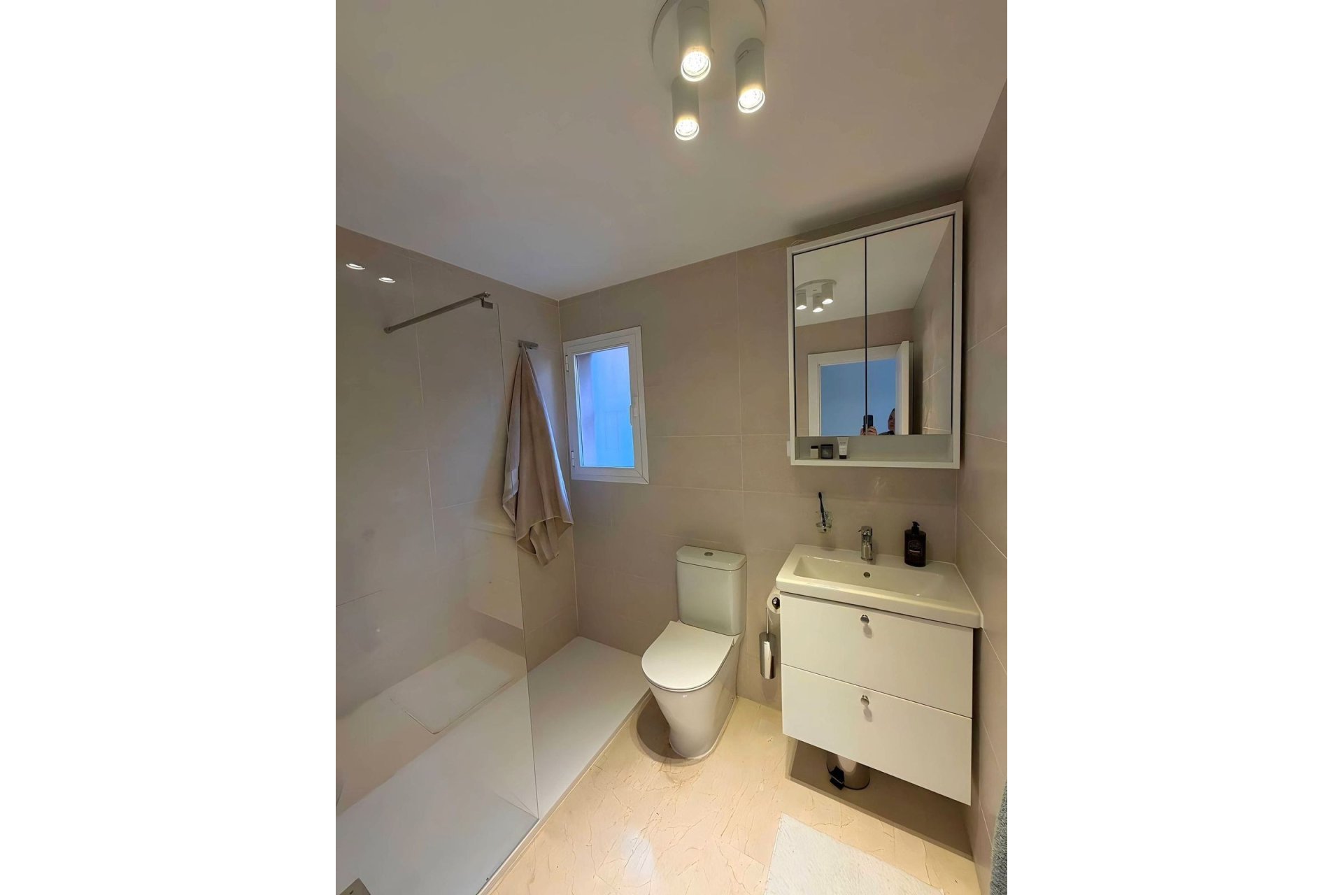 Wiederverkauf - apartment - Estepona - Estepona Centro