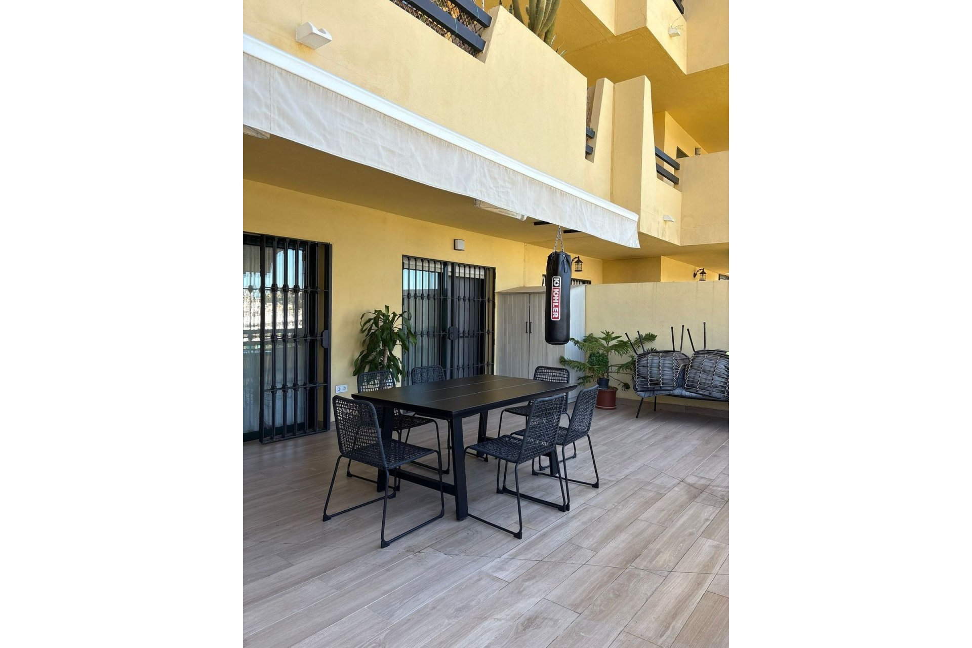 Wiederverkauf - apartment - Estepona - Estepona Centro