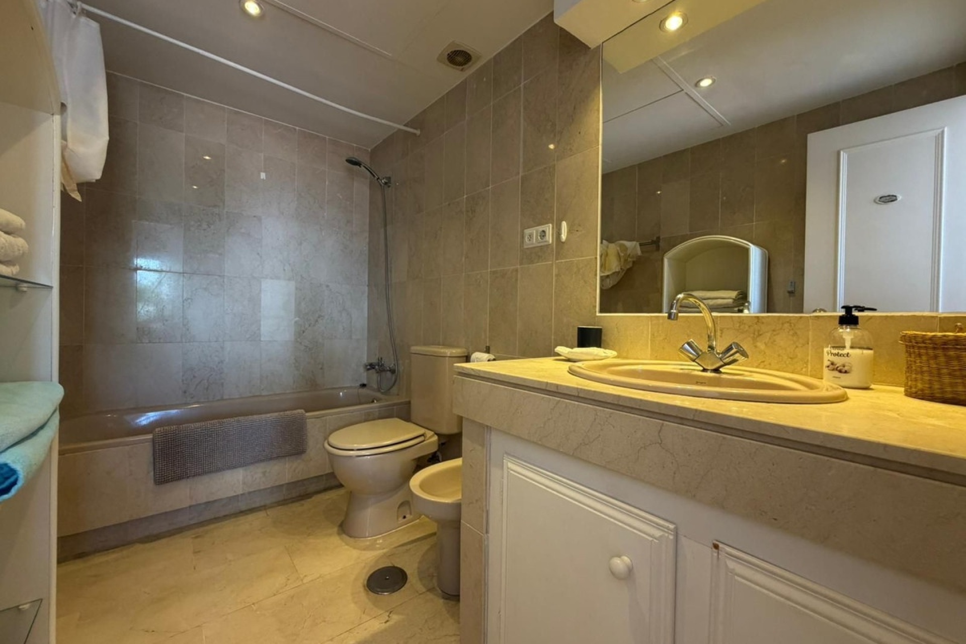 Wiederverkauf - apartment - Estepona - Estepona Centro